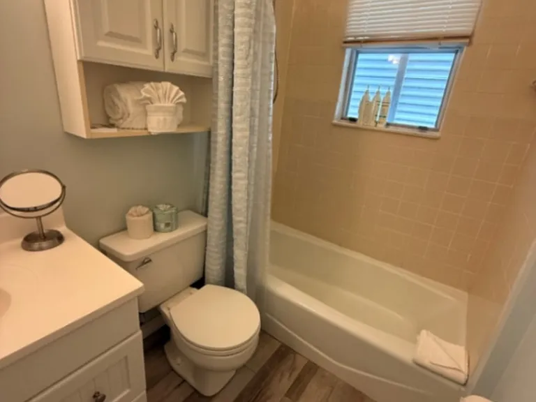 7 Jade Dr #1 — Photo 8