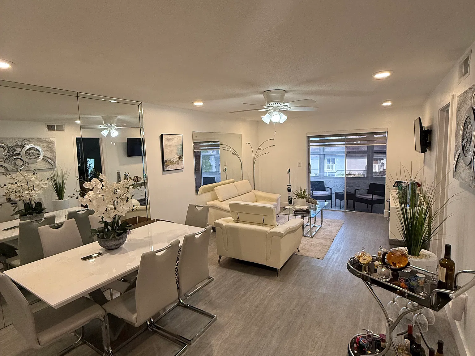 160 Royal Palm Rd — Photo 2