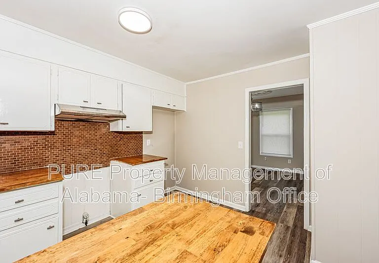 1404 4th Pl NW — Photo 10