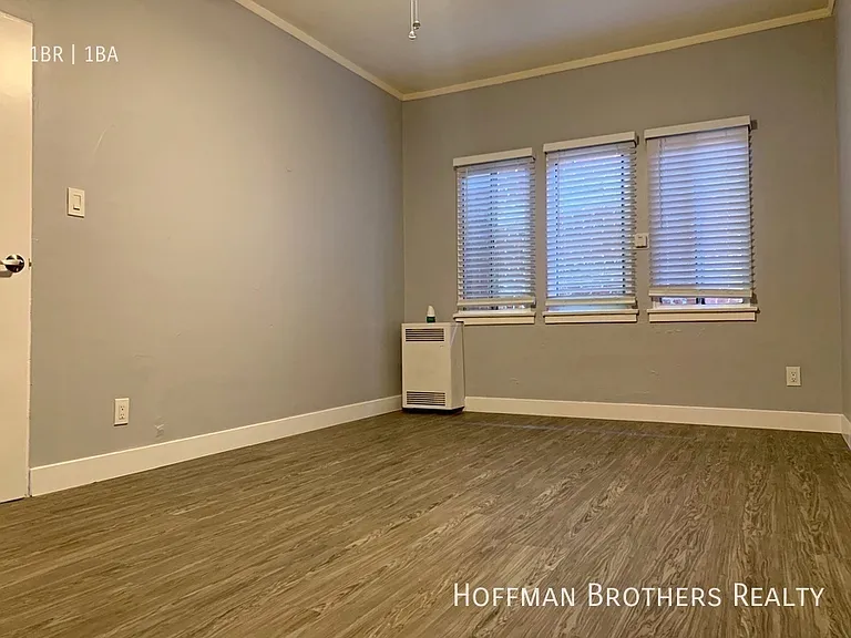 321 S Verdugo Rd #8 — Photo 9