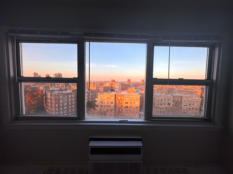 1st image of 109-10 Queens Blvd #11Z