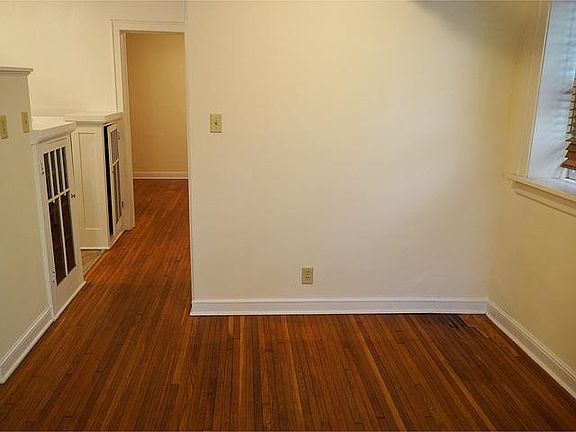 5th image of 1853 Randolph Ave APT B