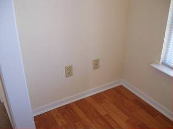 5th image of 4916 Zenith St APT 231
