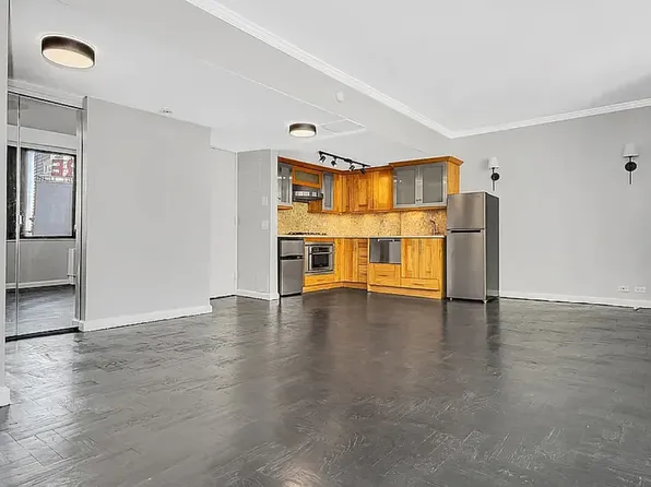 62 West 62nd Street image 1 of 6