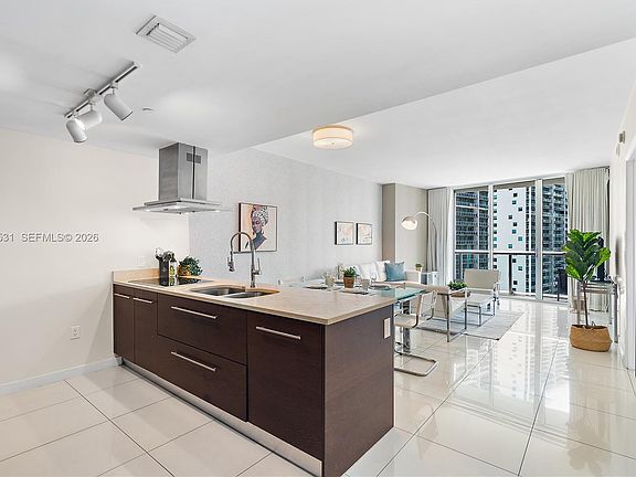 2nd image of 485 Brickell Ave APT 2306