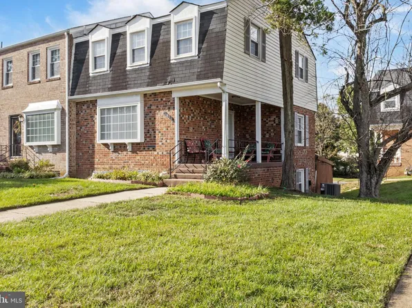 83 Watkins Park Dr #42, Upper Marlboro, MD 20774