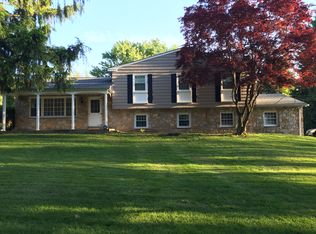 404 Oakland Dr, Downingtown, PA 19335