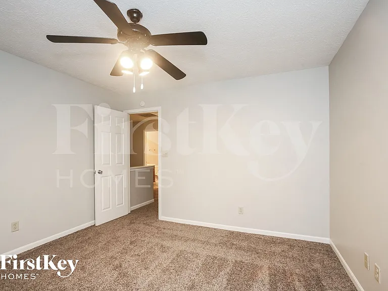 16 Pondview Ct — Photo 10