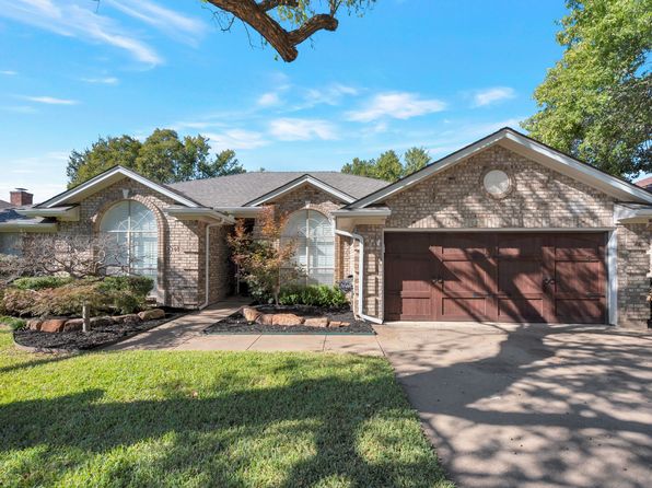 3305 Timber View Cir