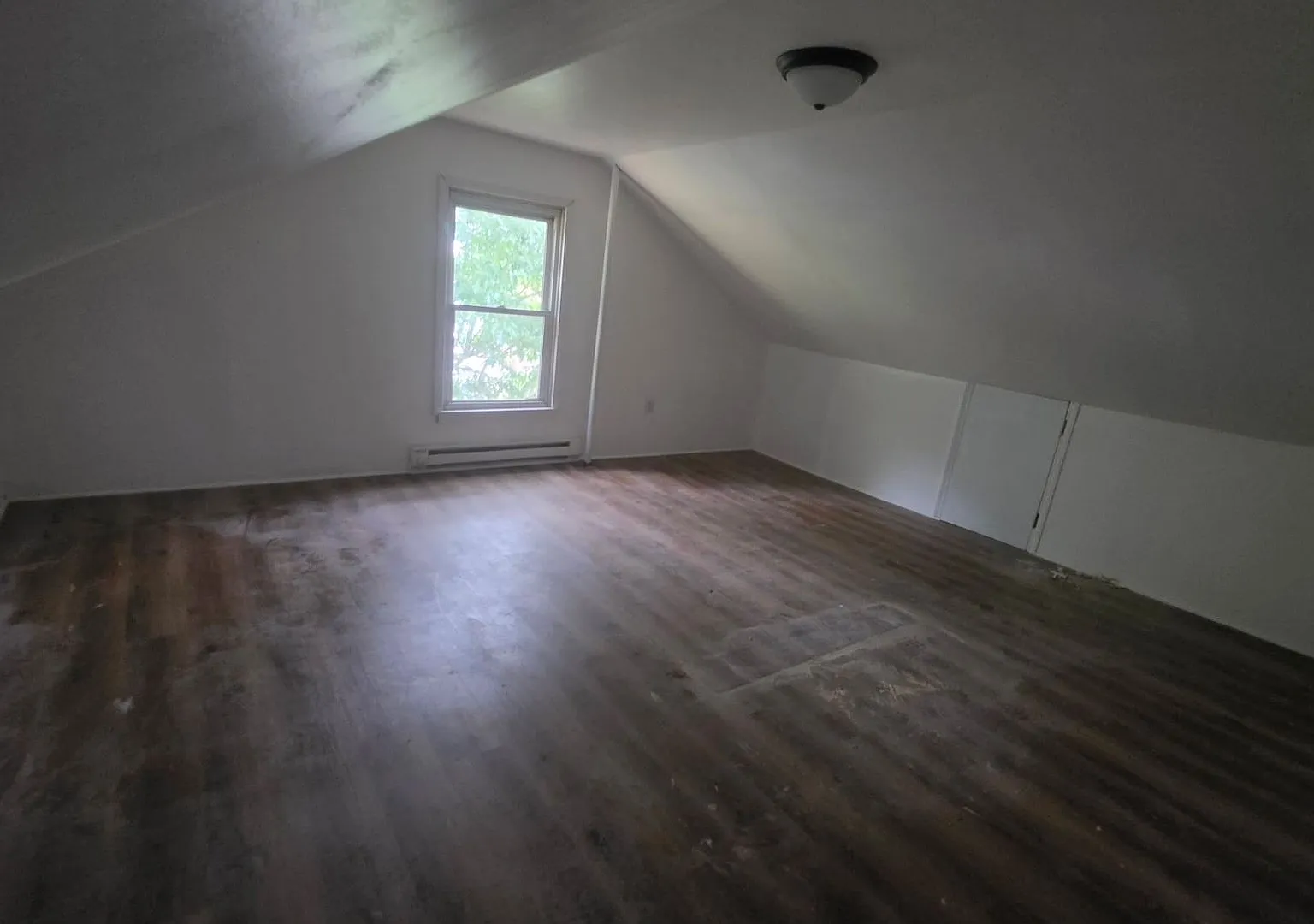 3 bedroom 1 bathroom — Photo 4