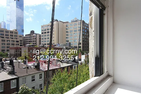 Rented by City Connections Realty | media 11