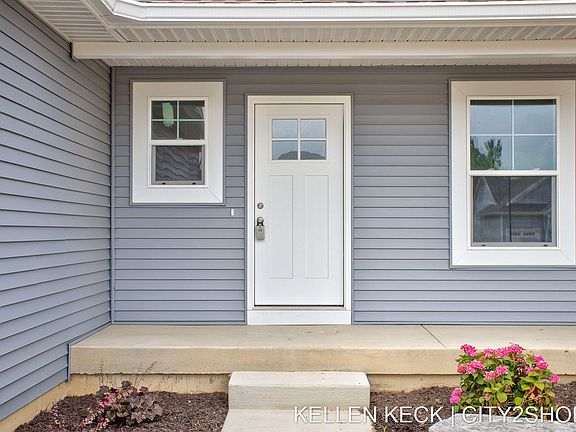 4th image of 7161 Sugarmaple Dr