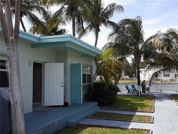 3rd image of 1247 Marseille Dr #9