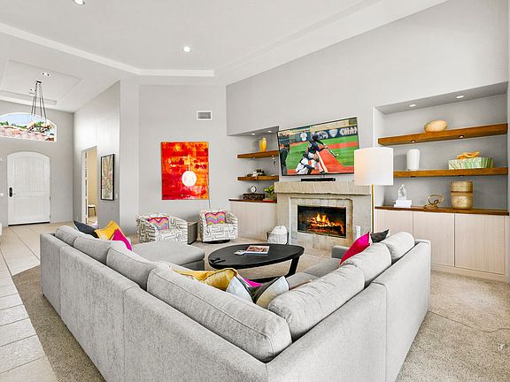 2nd image of 78970 Cabrillo Way