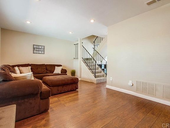 3rd image of 9405 Carlton Oaks Dr Unit E