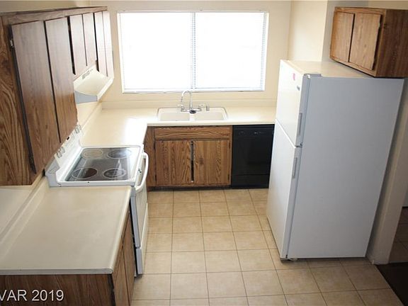 5th image of 3561 Arville St Unit 801C