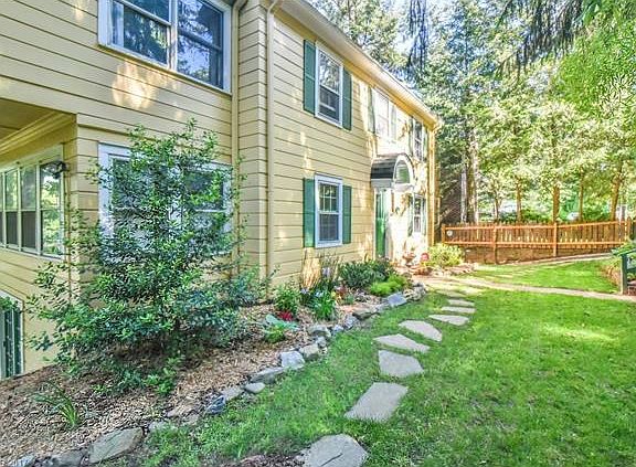 5th image of 6 Vineyard Pl