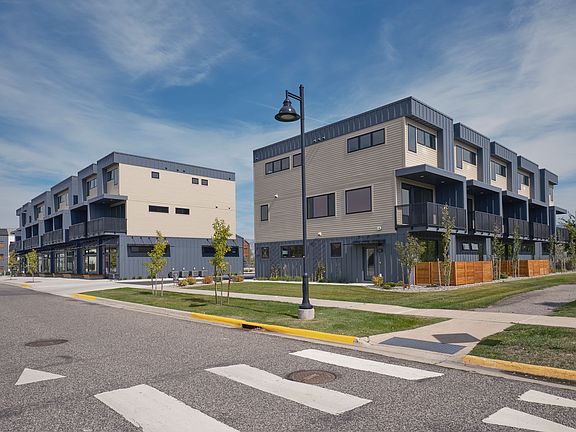 South facing covered deck
backs to Bozeman Trail System