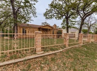 3308 Donalee St, Fort Worth, TX 76119