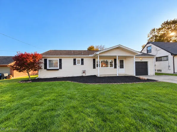 567 Edward Ln, Campbell, OH 44405
