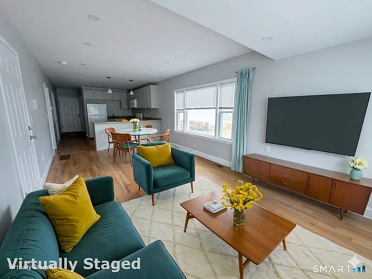 105 Churchill St #1 — Photo 5