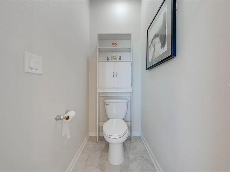5301 Amersham Ln — Photo 48