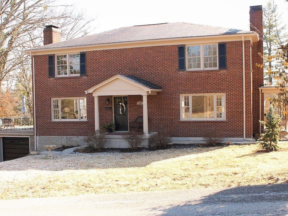 1st image of 209 Tanglewood Dr