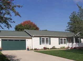 1005 W 21st St, La Porte, IN 46350