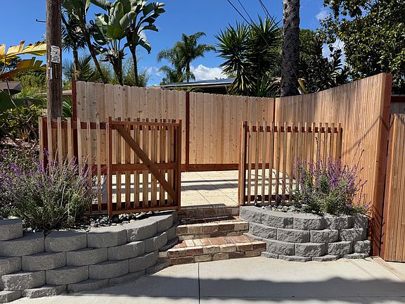 3rd image of 341 Hannalei Pl