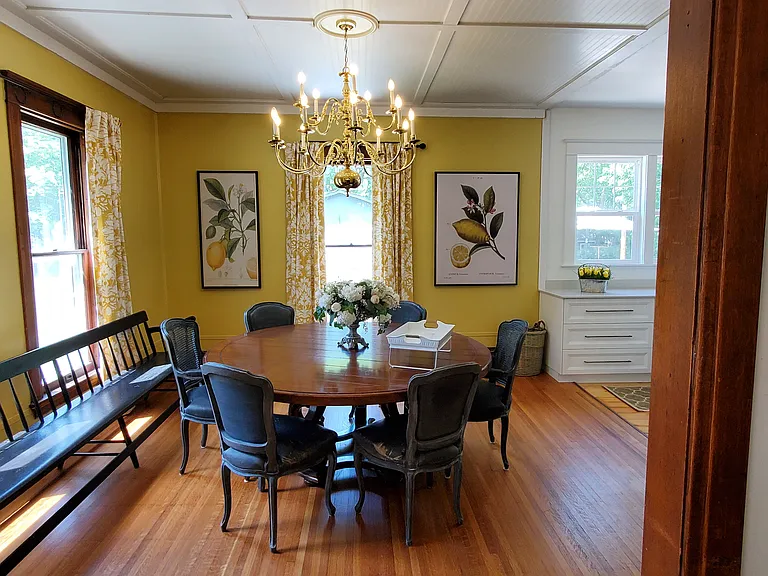 1010 Hill Ave — Photo 5