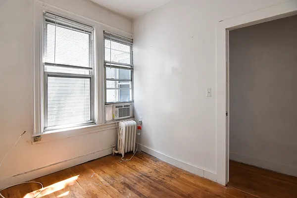 Rented by The Agency | media 9