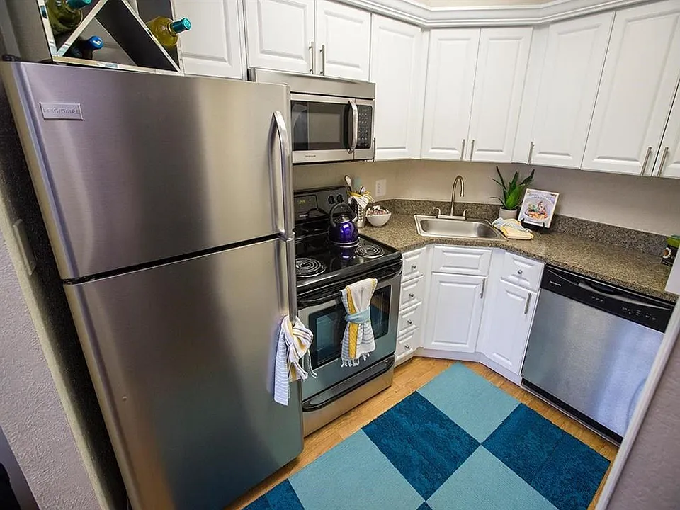 The Laurels apartments community photo