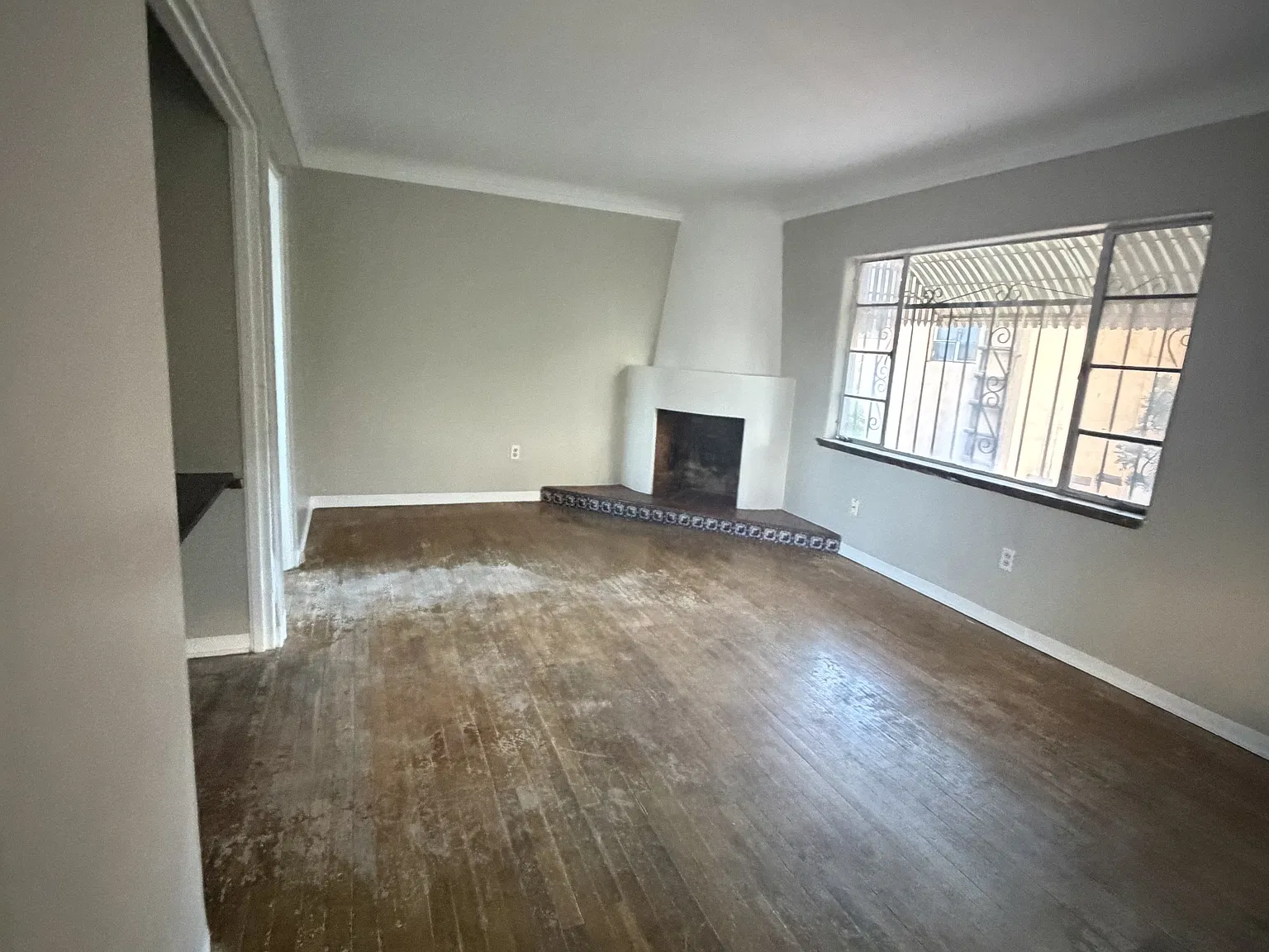 414 Pine St SE — Photo 4