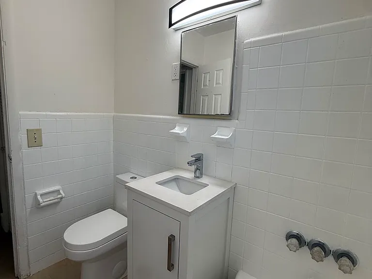 1174 NW 64th St #1174 — Photo 7