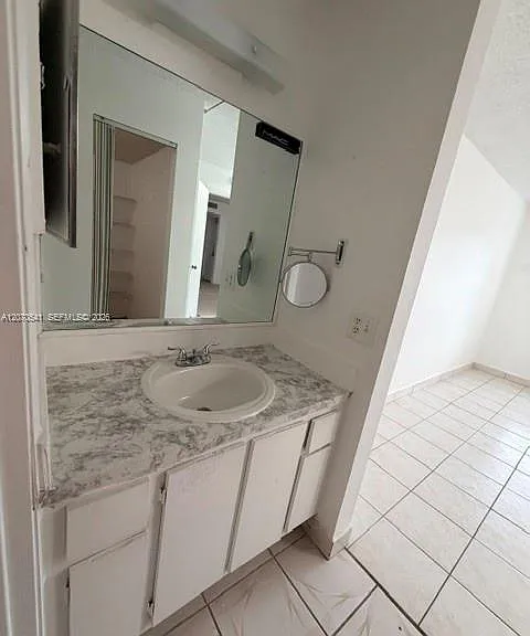 9704 Hammocks Blvd #104 — Photo 17