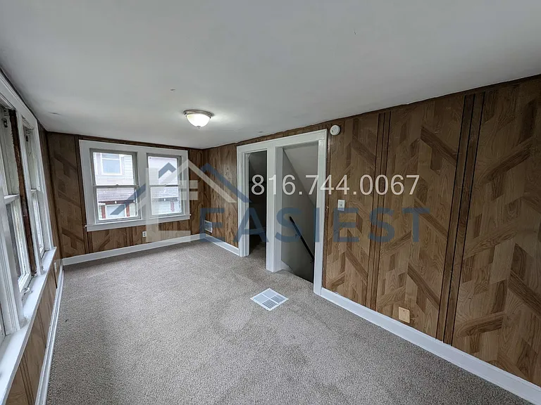 5225 Woodland Ave — Photo 18