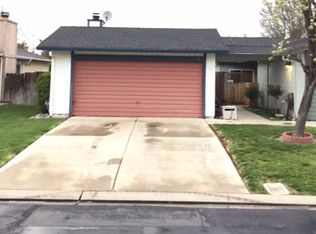 1296 Spruce Ln APT 3, Manteca, CA 95336