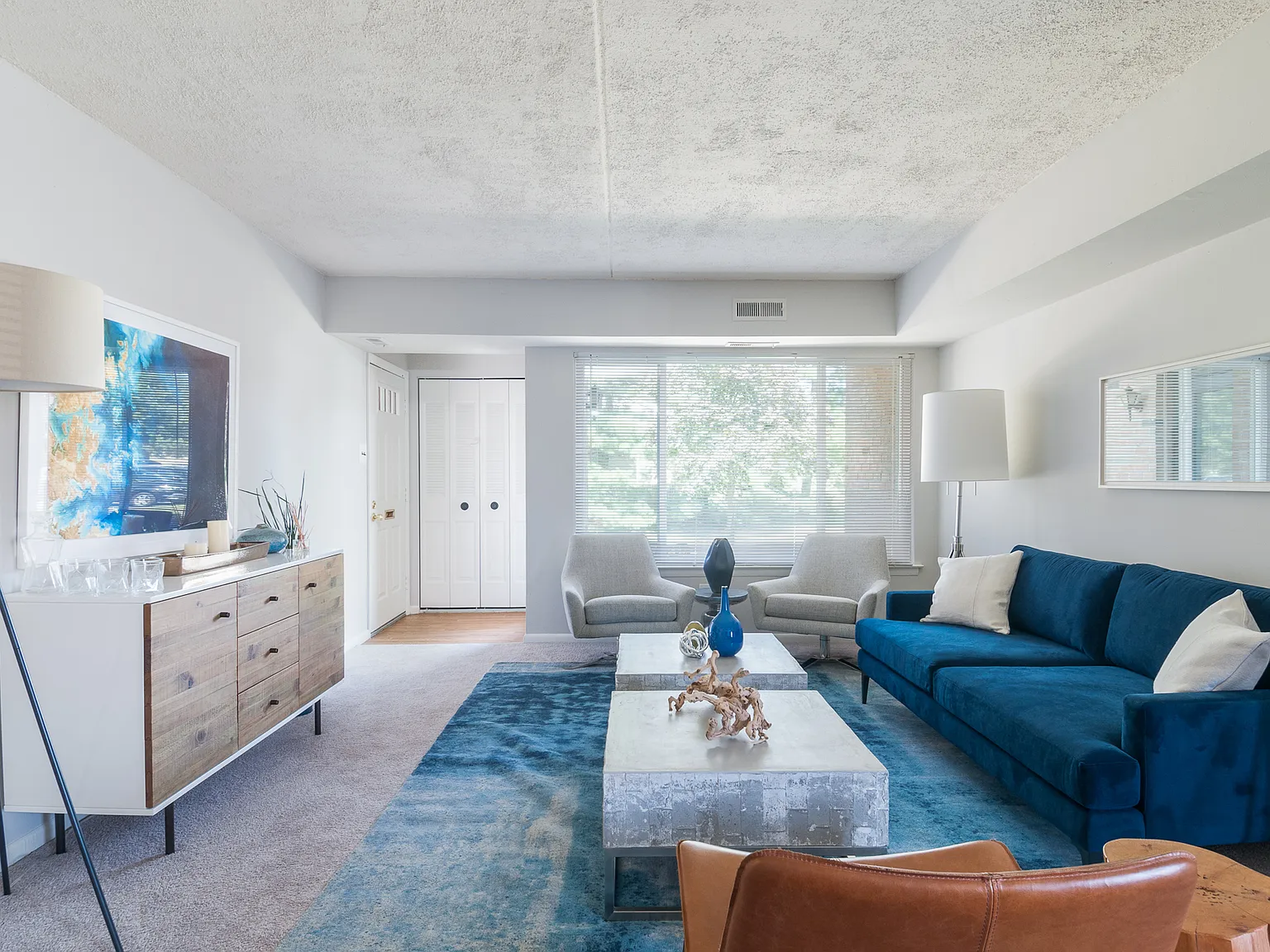 Metropolitan Tareyton Estates — Photo 1