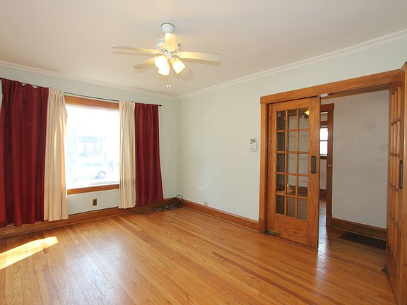 2nd image of 1143 S Humphrey Ave