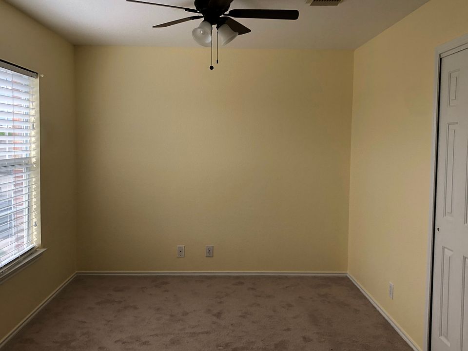 1st image of 111 McLennan Oak