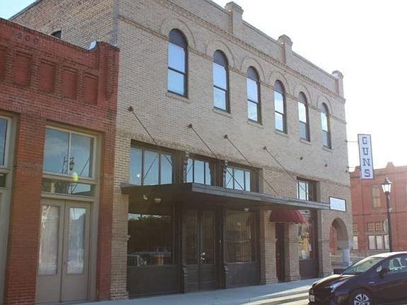2nd image of 201 E Clark St