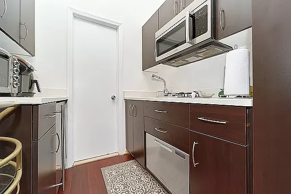 Rented by Living New York | media 5