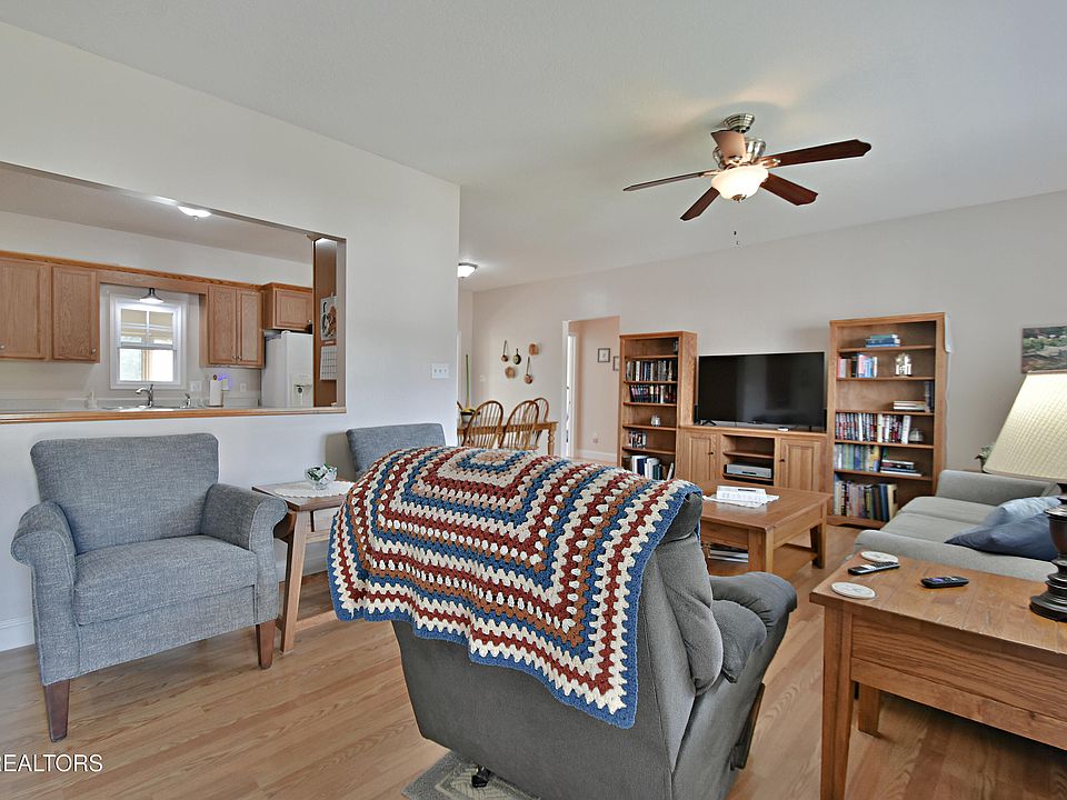 3654 Mountain Vista Rd, Knoxville, TN 37931 | Zillow