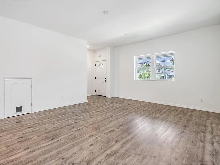 1264 Pierce St — Photo 5