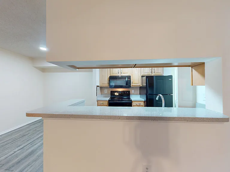 Lakewood Place — Photo 146