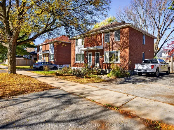 323 Donald St, Ottawa, ON K1K 1M4