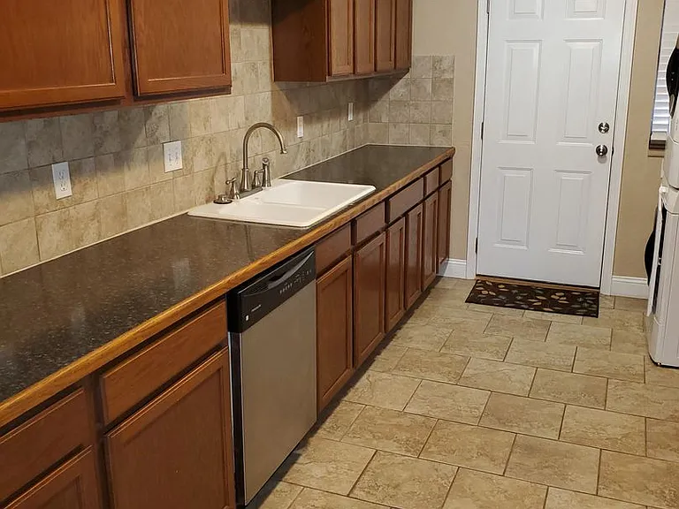 2934 SW Lydia Ave #205 — Photo 9