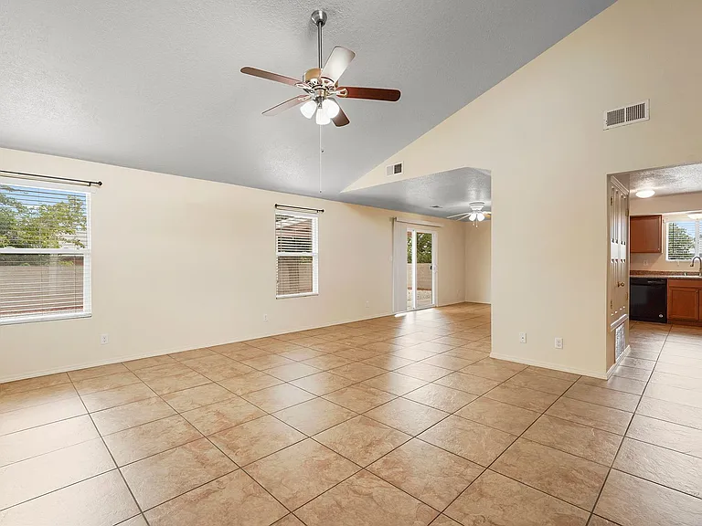 270 Littler Dr SE — Photo 5