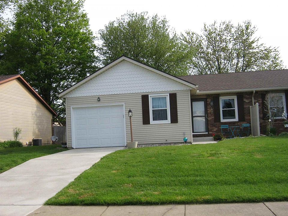 1st image of 1927 Somersworth Dr