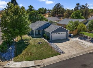 1470 Setter Dr, Redding, CA 96003